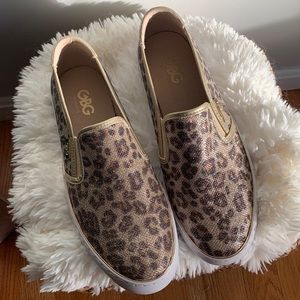 🌟GBG LOS ANGELES SPARKLE LEOPARD SHOES🌟